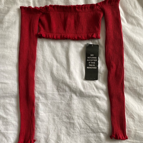 Are you am I Tiiiu - long sleeve crop top NWT - Picture 3 of 4